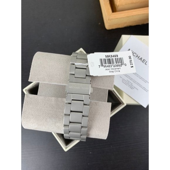 Michael Kors Men's Watch MK8469 - Picture 3 of 5